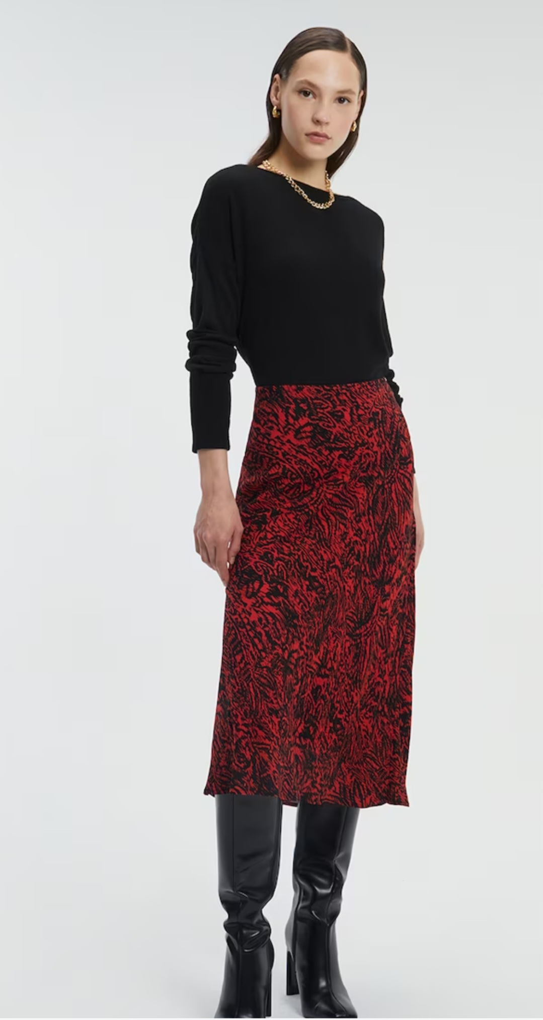 Falda midi estampada con goma elástica en cintura
