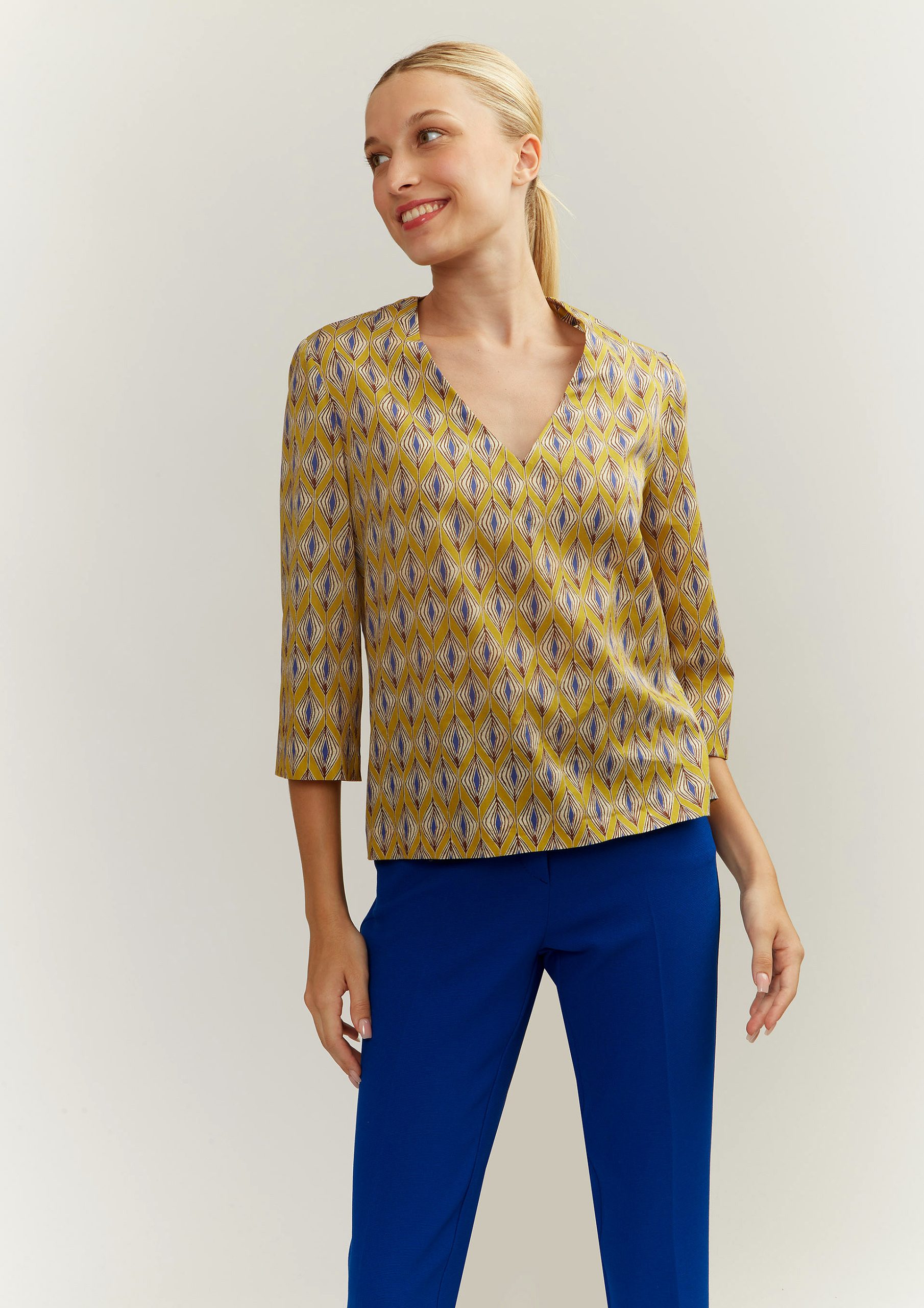 Blusa estampada Alba conde mostaza