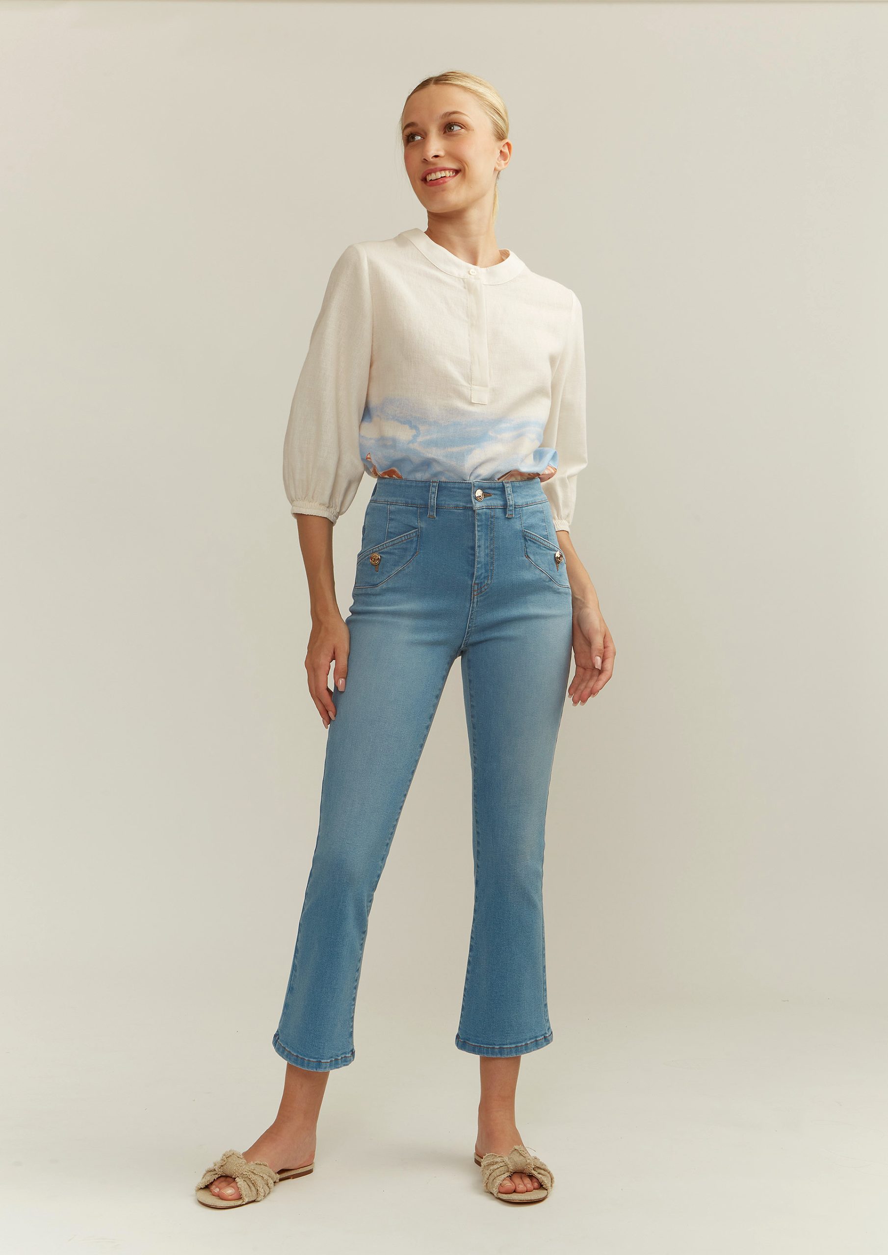 Vaquero cropped Alba Conde azul