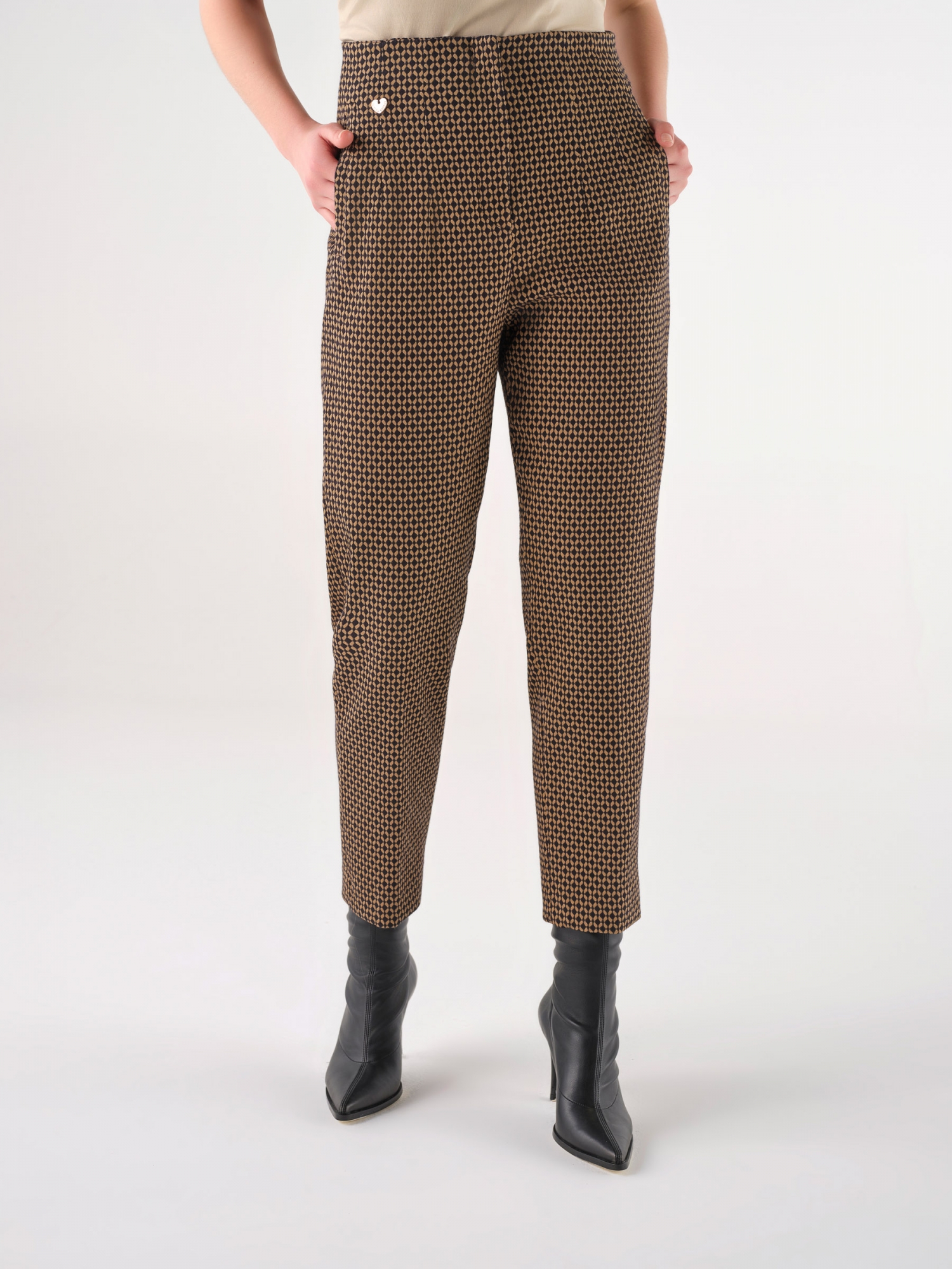Pantalón estampado Cristina Barros camel
