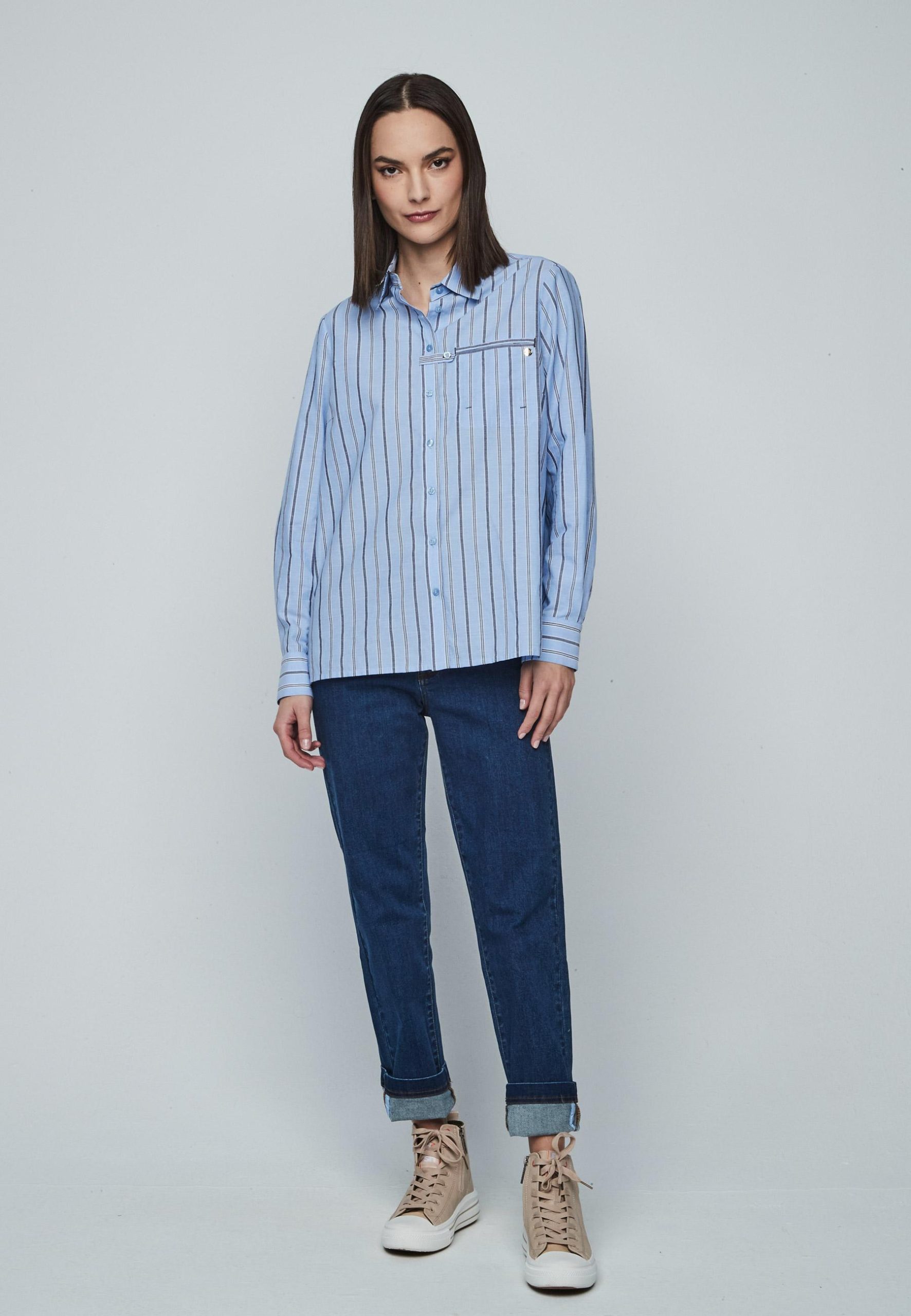 Blusa botones Dandara azul
