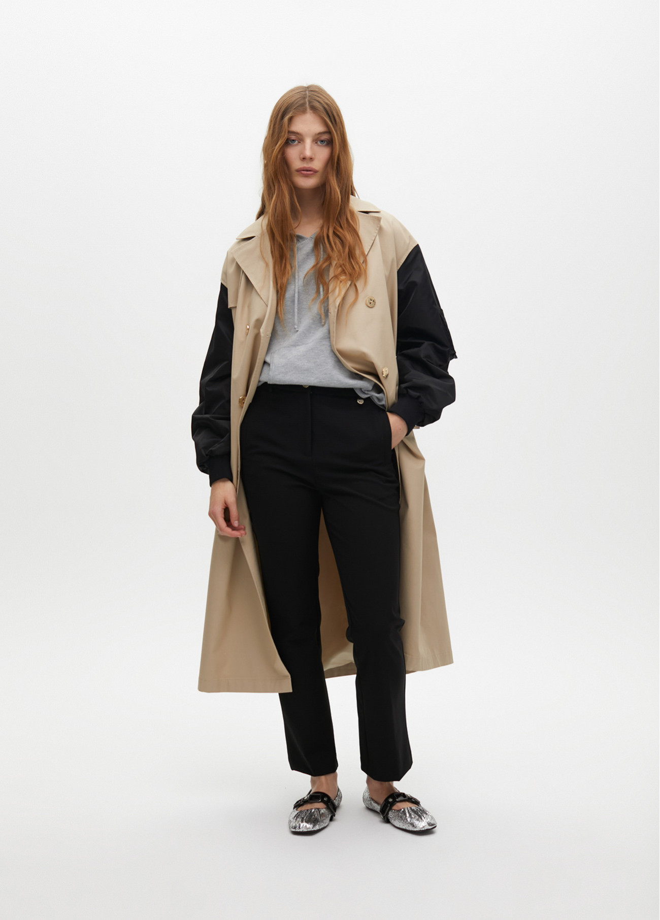 Trench manga combinada Lola Casademunt Crudo