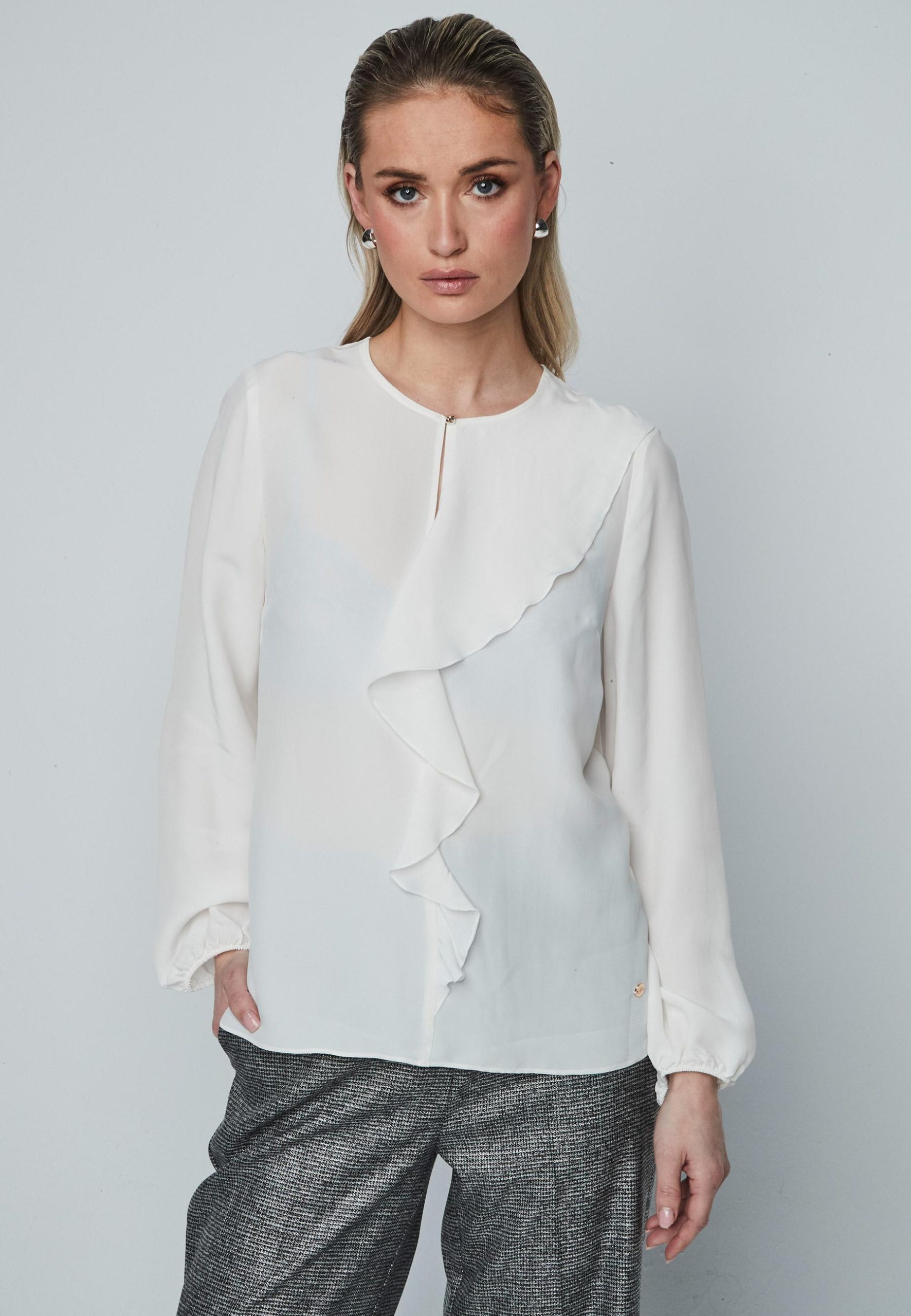 Blusa volante asimétrica Dandara blanca