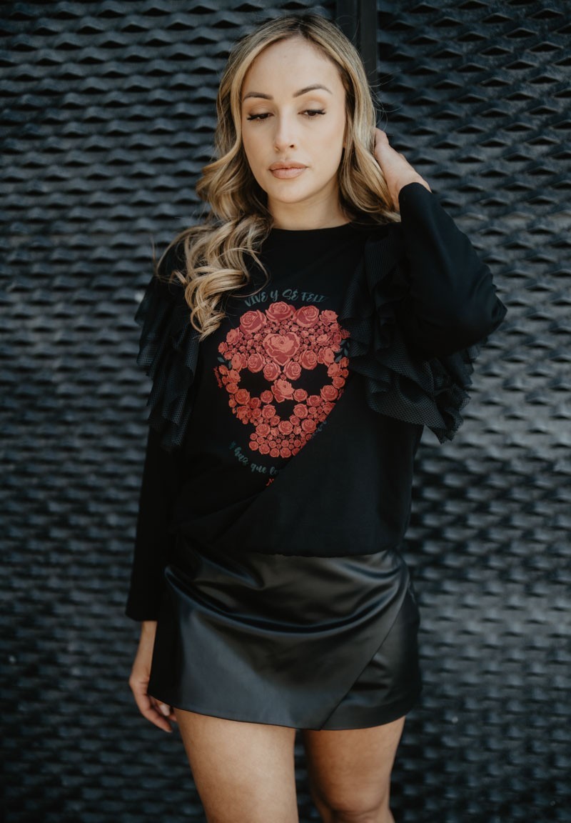 Camiseta volantes Mary Shelley Calavera Animosa negra