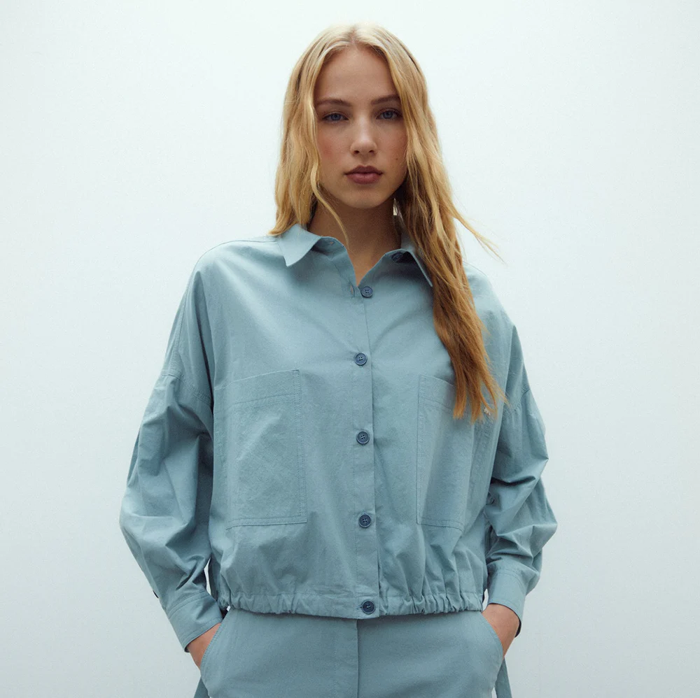 Chaqueta corta verde agua Andam popelín mujer oversize