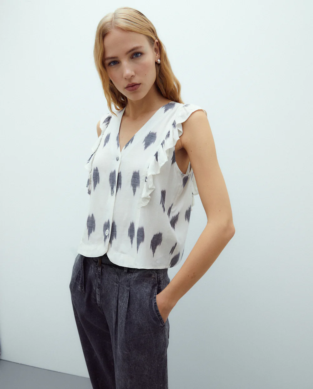 Blusa estampada efecto chaleco Andam mujer