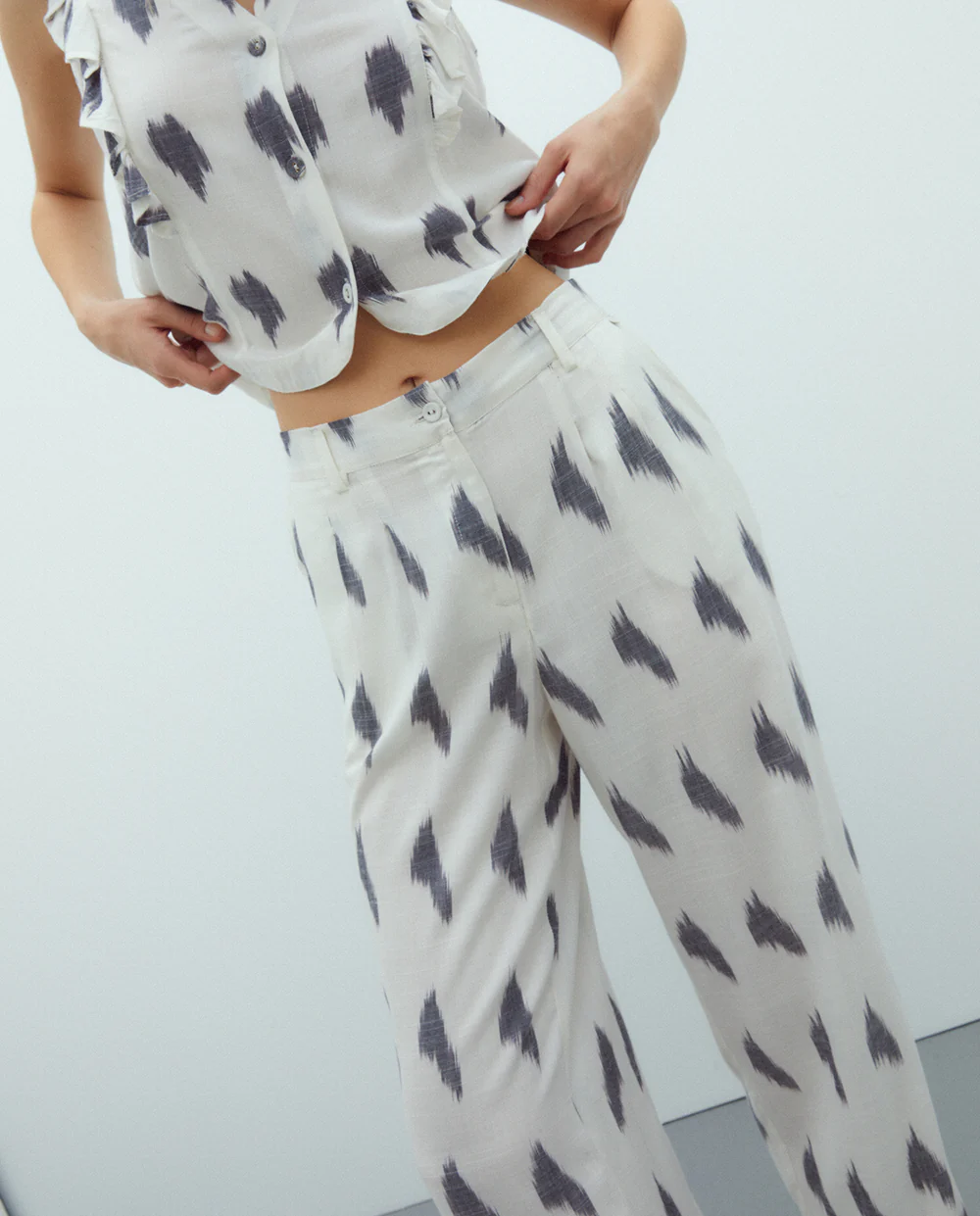 Pantalón recto de mujer Andam estampado