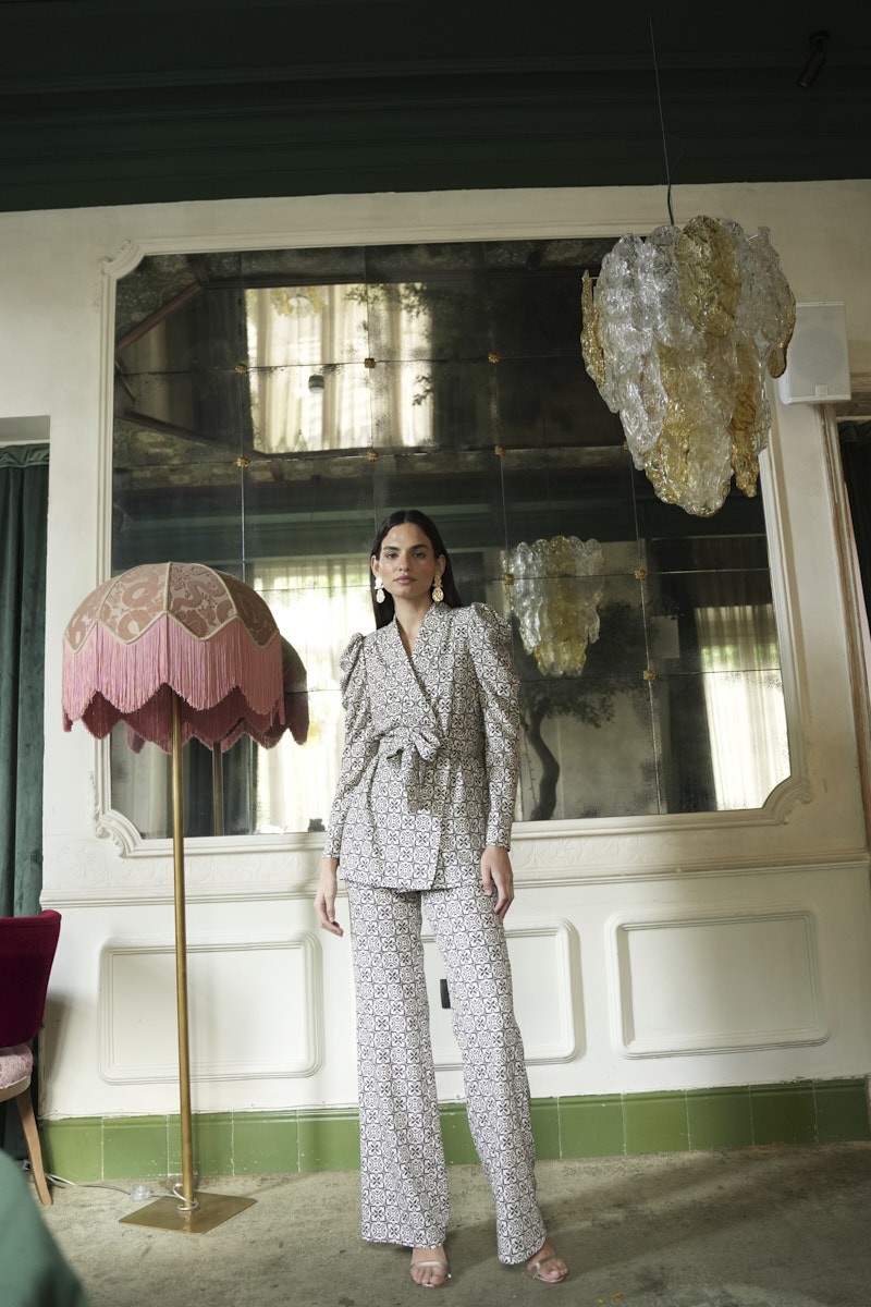 Traje Mare estampado Cayro Woman chaqueta y pantalón