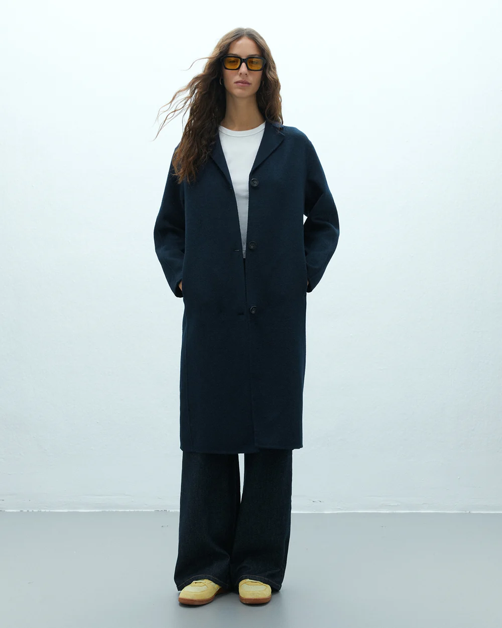 Abrigo largo de mujer hand made Andam Azul marino
