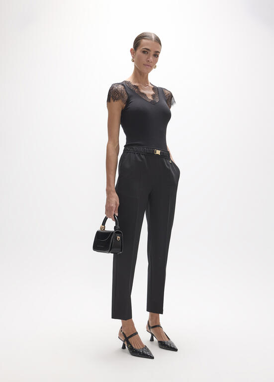 Jogging con hebilla personalizada Lola Casademunt negro